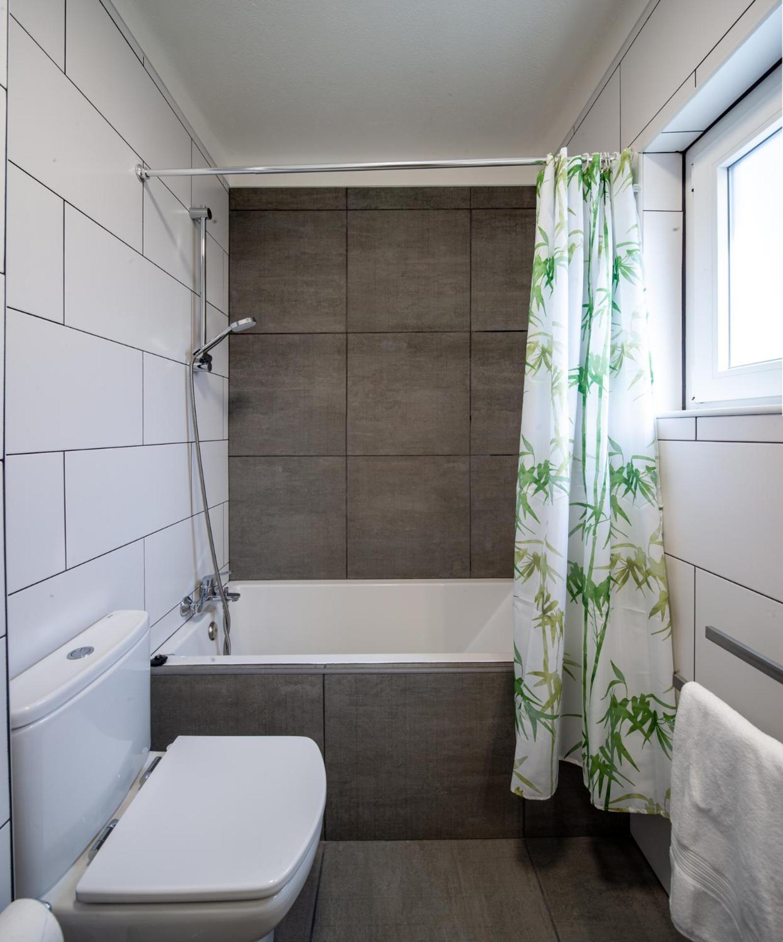 אנטוגויה דה באלייה Silvercoast Apartments - Swimming Pool & Jacuzzi מראה חיצוני תמונה
