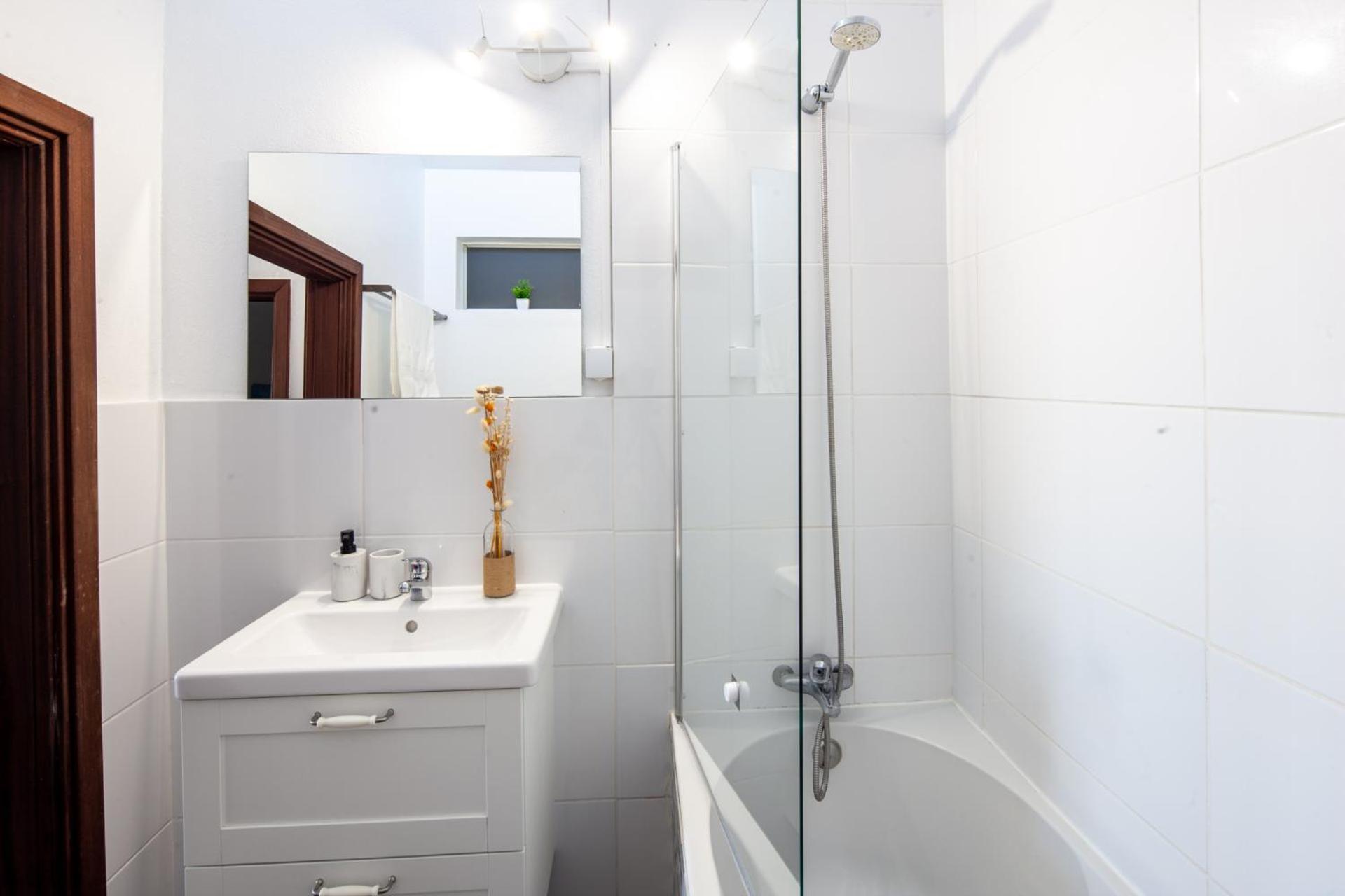 אנטוגויה דה באלייה Silvercoast Apartments - Swimming Pool & Jacuzzi מראה חיצוני תמונה